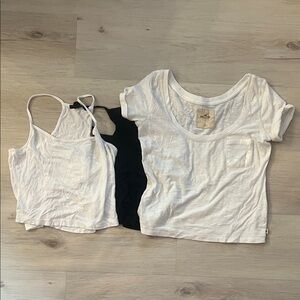 Hollister crop top with two bonus crop tops